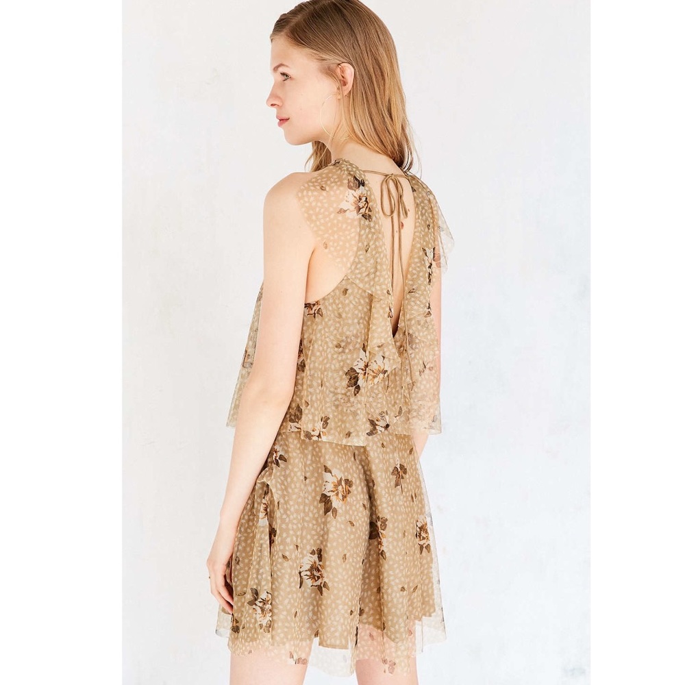 Kimchi Blue • Mickie Floral Mesh Dress - Picture 3 of 6